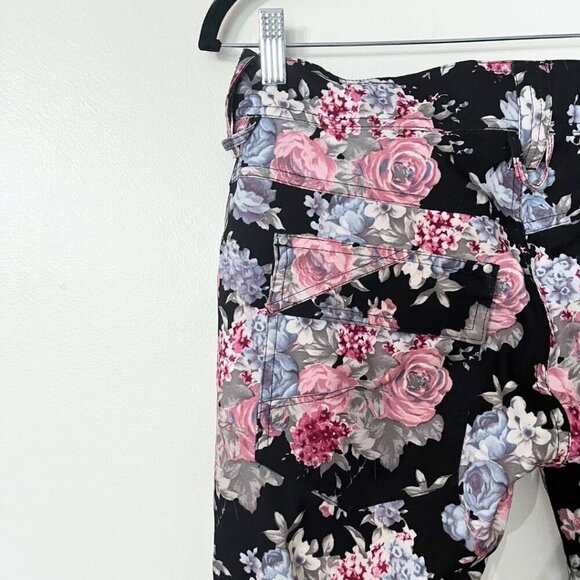 BETTY RIDES BLACK PINK FLORAL FLARED SNOWBOARD WINTER PANTS - S - Picture 8 of 16